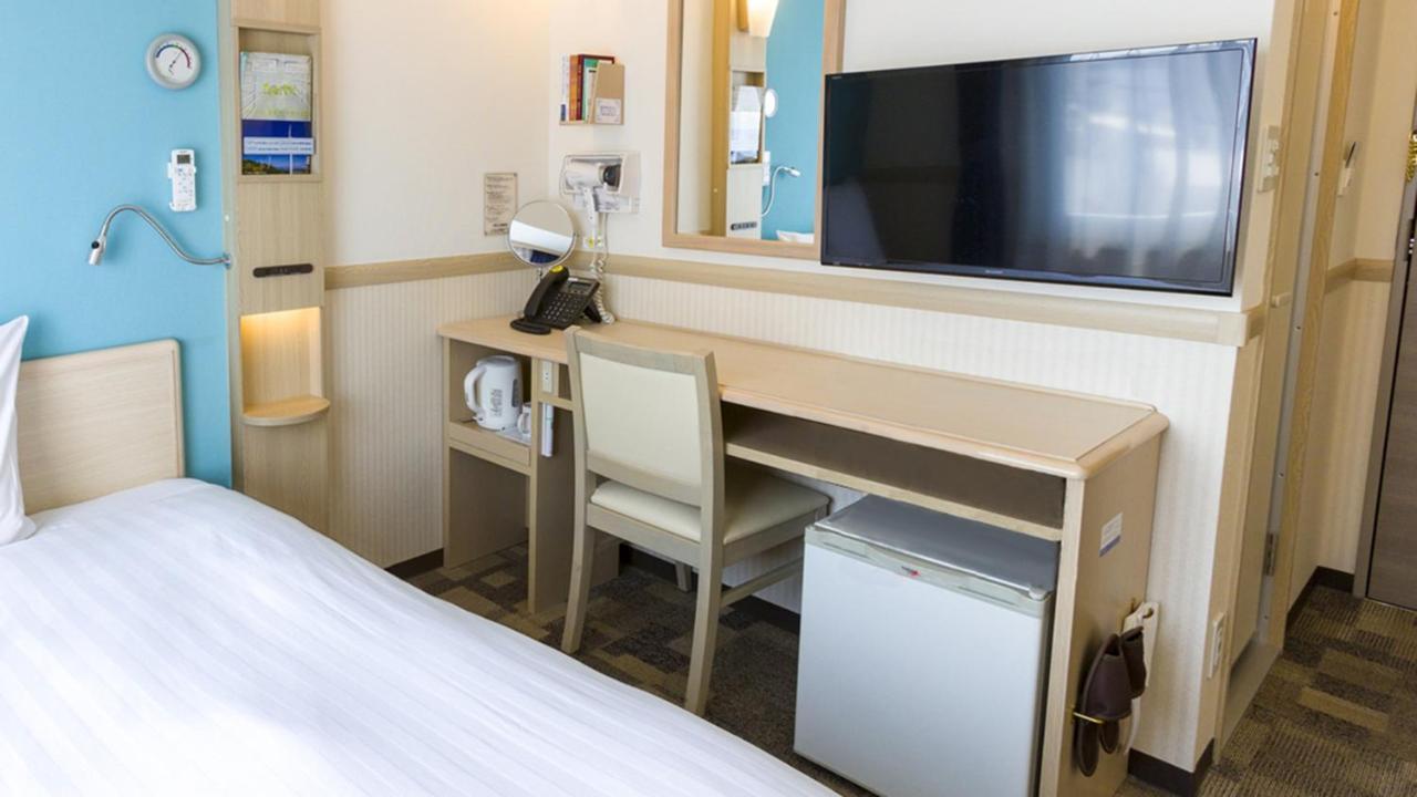 Toyoko Inn Sodegaura Eki Kita Guchi Dış mekan fotoğraf